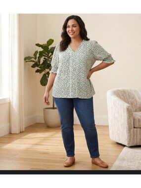 Jones &Co  Floral Blouse With 3/4 Sleeves & Shirred Cuffs - 3Xl Size